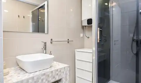 Šibenik, centrum – zrekonstruovaný kamenný dům se třemi apartmány