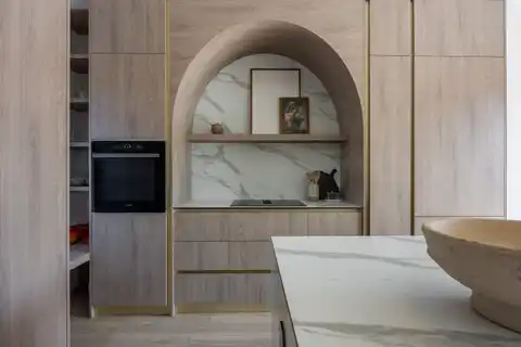 Istra, Svetvinčenat - Moderna vila s grijanim bazenom