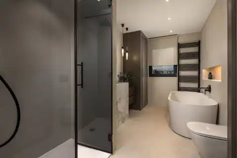 Zagreb, Rudeš - Luksuzan penthouse za život i investiciju