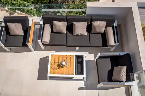 Brač, Milna - Villa moderna in prima fila sul mare, 264 m2