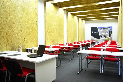 Brač, Sutivan - Investicijska prilika, stambena zgrada