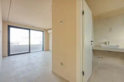 Poreč – Moderna vila s pogledom na more