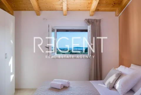 Istrie, Fažana - Vila s bazénem 180 m2
