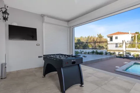 Šibenik, Vodice - luxusní vila s bazénem a panoramatickým výhledem 530m2