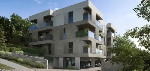 Sinj - Dvosoban stan s loggiom i terasom