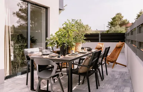 Šibenik, Vodice - Moderní vila, novostavba 200 m2