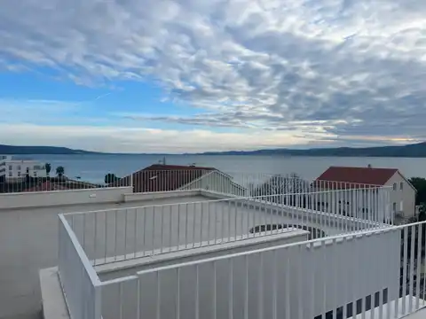 Zadar, Sukošan - Luksuzan trosoban stan 125 m2 novogradnja