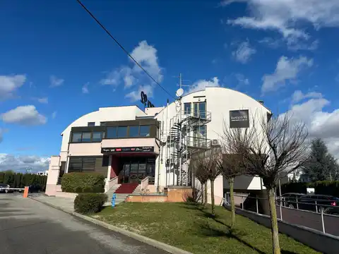 Sveta Nedelja - Komerčný priestor 1600 m2