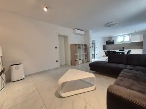 Split, Varoš - Two-bedroom apartment with a parking space in the center of Split