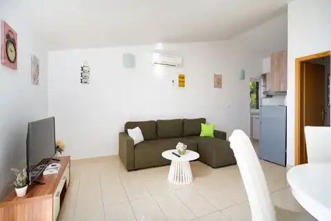 Šibenik, Rogoznica - Haus mit sechs Apartments