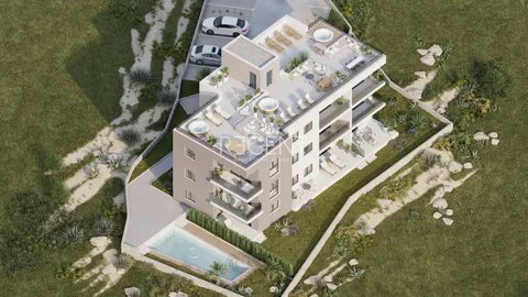 Trogir, Okrug Gornji – Dwupokojowe mieszkanie z loggią 63 m2 nowa inwestycja
