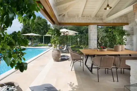 Istria, Poreč - Luxurious authentic villa in a prime location