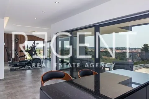 Istria, Fasana - Villa moderna con vista mare