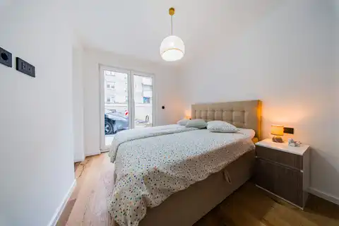 Stan 43 m² za najam, Trešnjevka — namješten, lođa, 2S