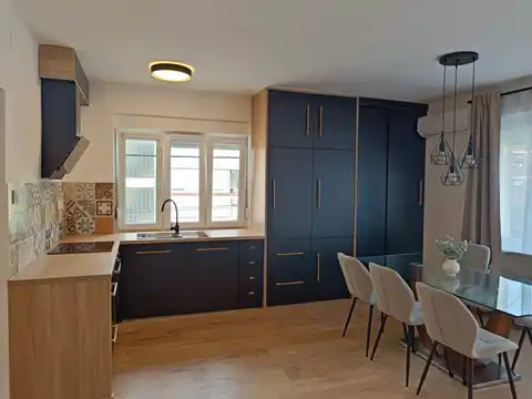 Zagabria, Maksimir - Appartamento con due camere da letto completamente ristrutturato con balcone.