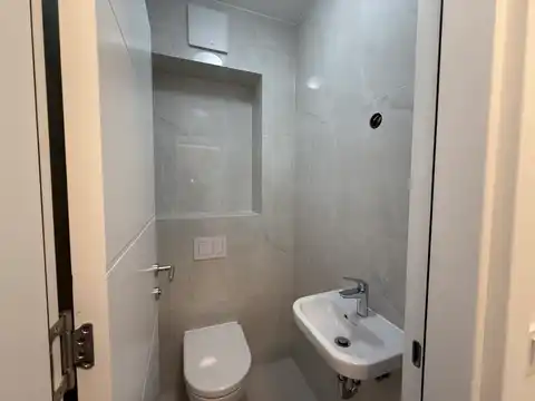 Загреб, Шпанско - трехкомнатная квартира в новостройке