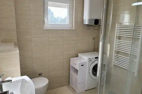 Zadar, Petrčane - Dvosoban stan s vrtom i terasom