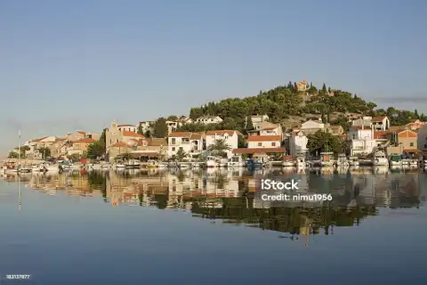 Šibenik, Tribunj - dvosoban stan novogradnja