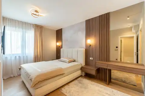 Šestine – ekskluzywne mieszkanie w willi miejskiej z prywatnym wejściem i garażem