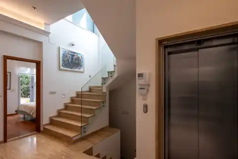Dubrovnik, Lapad – penthouse 268 m², krovna terasa, bazen, garaža