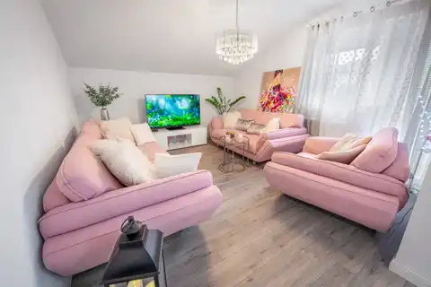Kuća 340 m², Črnomerec — 2 stambene jedinice i poslovni prostor