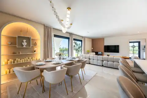 Villa 384 m² bei Buje – Pool, Blick und 832 m² Grundstück