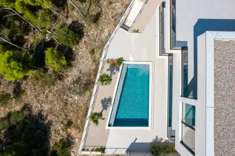 Makarska, Brela - Luksuzna vila s panoramskim pogledom na more 317 m2