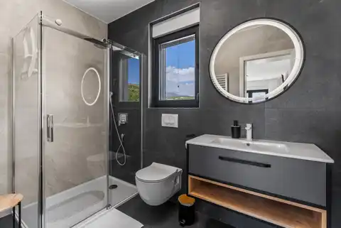 Zadar, Rovanjska - Newly built villa with a pool and sea view