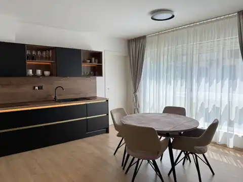 Split, Strožanac – For rent, three-room apartment 103 m² loggia jacuzzi parking