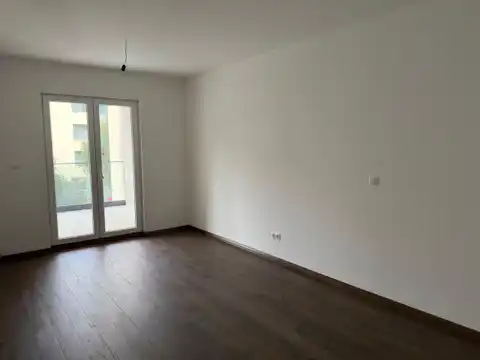 Čiovo, Okrug Gornji - Appartement une chambre, premier rang face à la mer