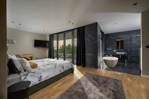 Istra, Oprtalj - Luksuzna dizajnerska vila 682 m2 novogradnja
