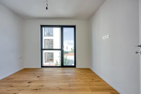 Istra, Novigrad - Četverosoban apartman u luksuznom stambenom kompleksu 115 m2