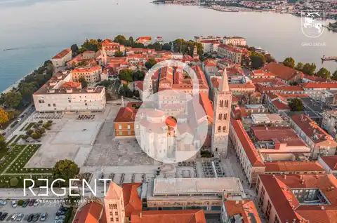 Starigrad, Tribanj - građevinsko zemljište 1117 m2, blizina mora