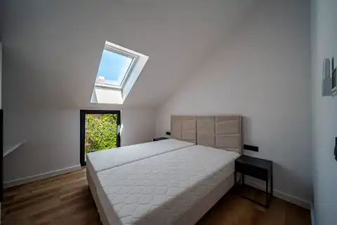 Pelješac, Orebić - Trosoban apartman s loftom i terasom u novogradnji