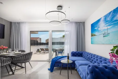 Šibenik, Vodice - Villa di lusso sulla costa adriatica