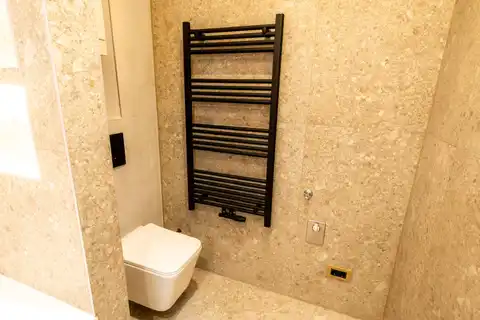 Zagreb, Črnomerec - Stan 76 m², — 2SS, renoviran, balkon