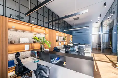 Split, Trstenik - Atraktívní komerční prostor v budově Orin