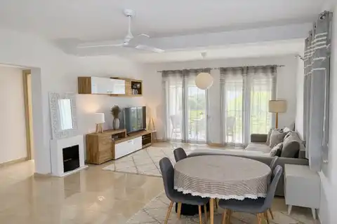 Zadar, Petrčane - Dvosoban stan s vrtom i terasom