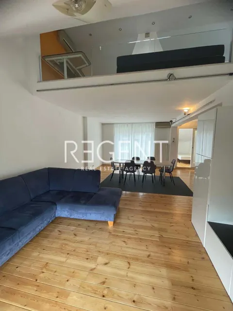 Záhřeb, Kvaternikovo náměstí - Dvoupatrový byt 150 m2 k pronájmu