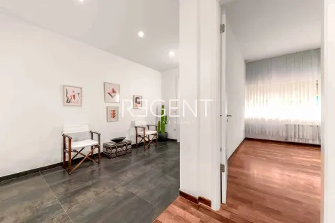 Záhřeb, Šestine - Luxusní dům s bazénem 400 m2