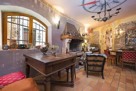 Istria, Bale – Očarujúci dom s konobou a piatimi apartmánmi