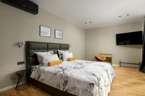 Istra, Oprtalj - Luksuzna dizajnerska vila 682 m2 novogradnja