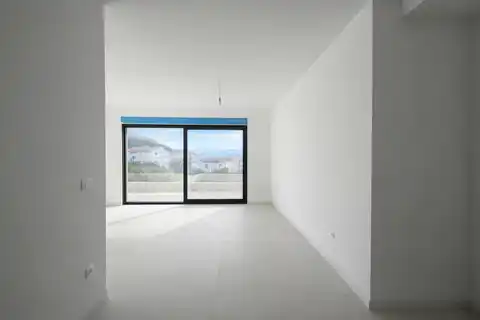 Makarska, Drvenik - Dvosoban stan u novogradnji kraj mora