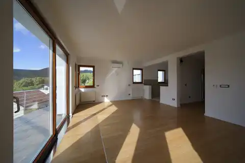 Stan 212 m², Šestinski vrh — dupleks, terasa, garaža