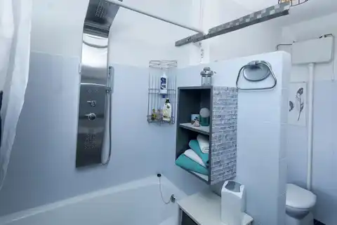 Split, Bačvice - Trzypokojowe mieszkanie z loggią