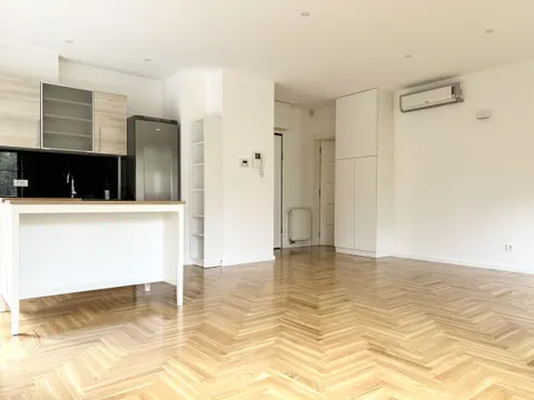 Záhřeb, Srebrnjak, Maksimir - Třípokojový byt 80 m2