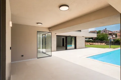 Istrie, Labinci - Luxusní vila s bazénem 303,34 m2