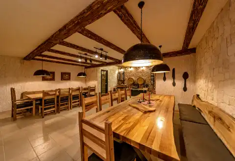 Marina Hills Resort — 3 vile s bazenom, 12 soba i pogled na more