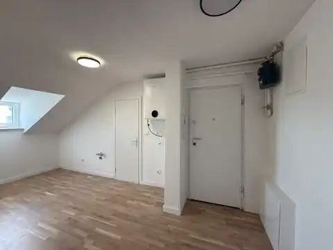 Zagreb, Center - Renovated three-room attic apartment