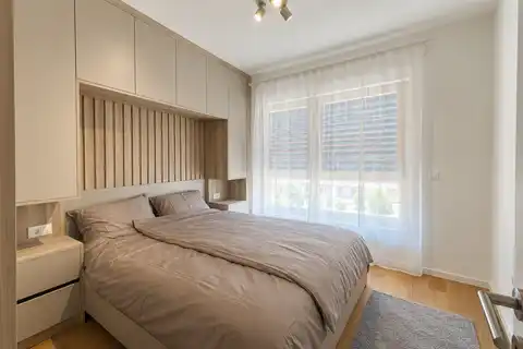 Appartamento 65 m², Črnomerec — 2 camere da letto, loggia, garage